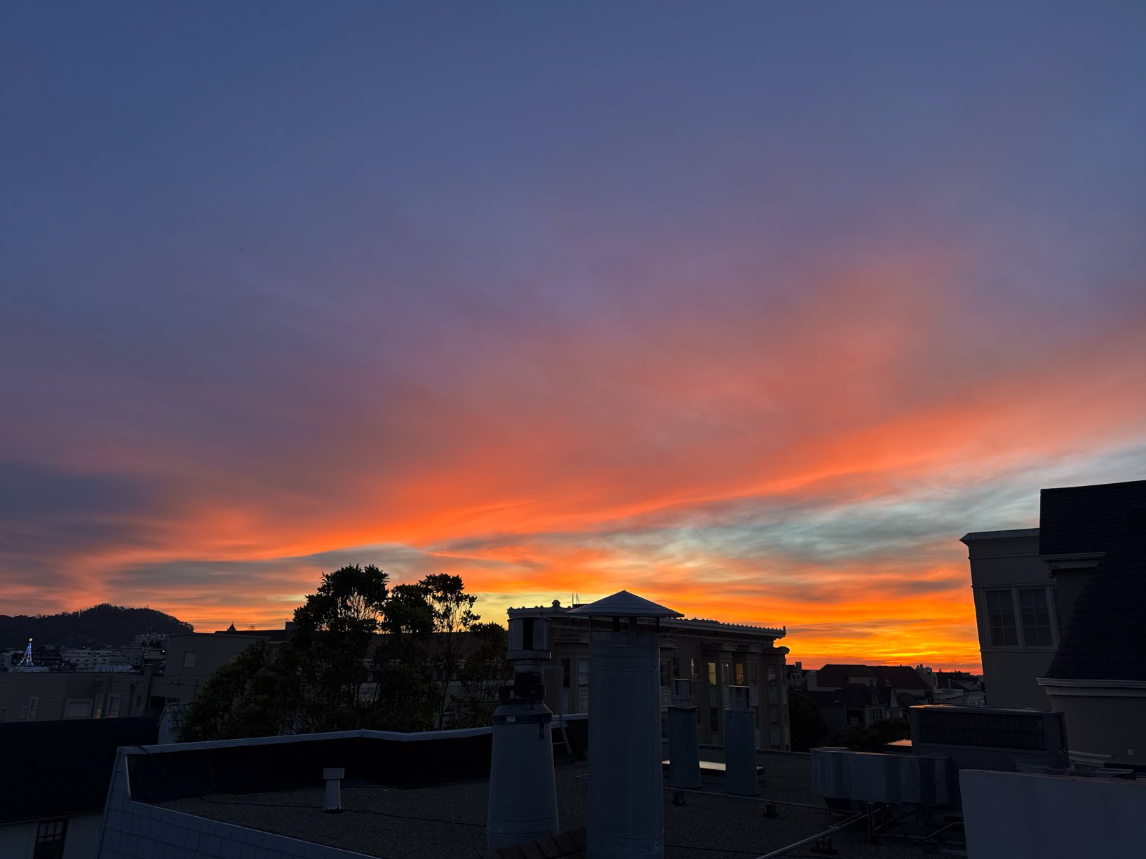 Roof camera sky snapshot captured by Reeve